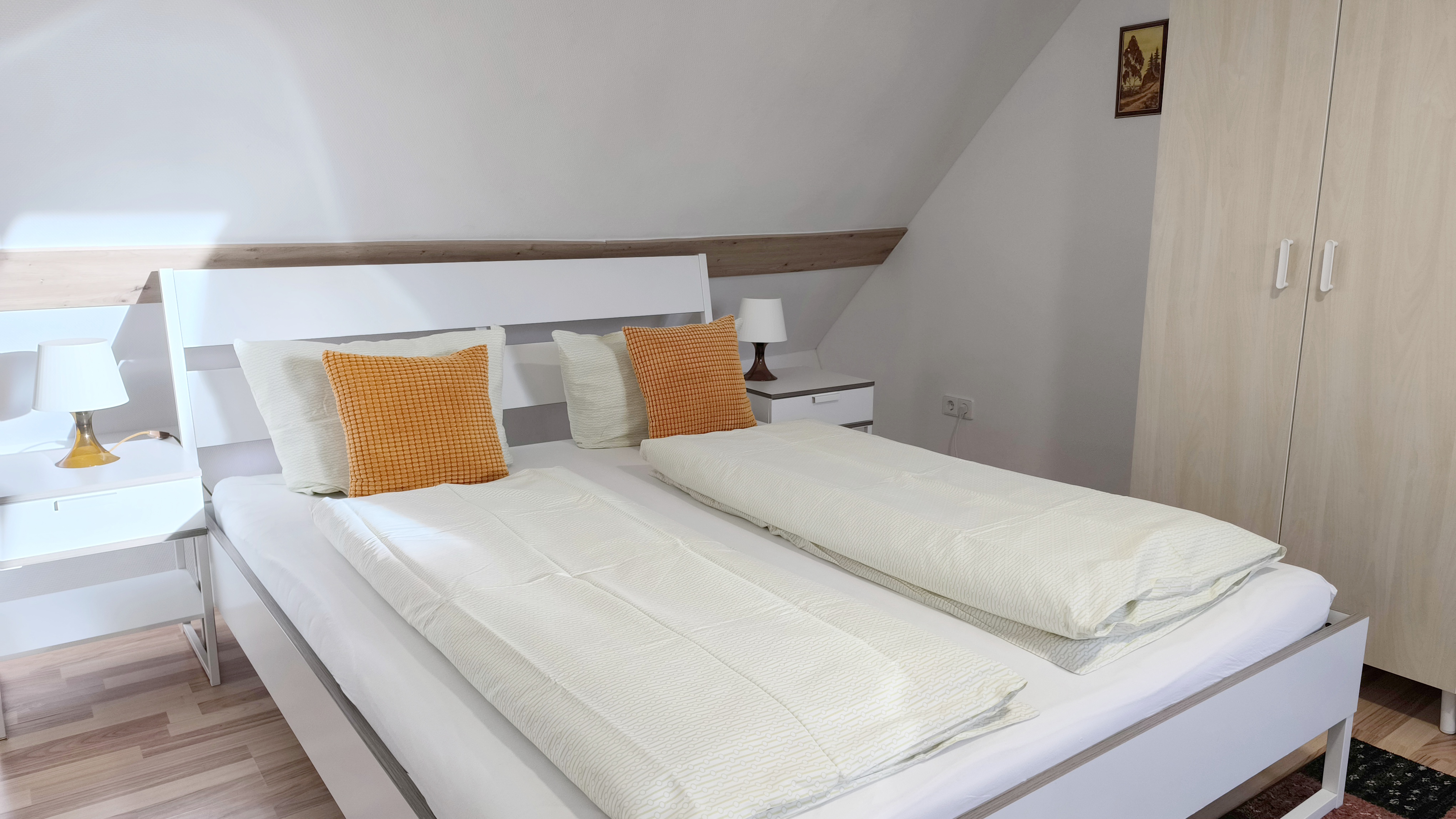 MonteurZimmer: 4-Zimmer Haus in Leipzig in der Nähe Porschewerk BMW Werkleipzig