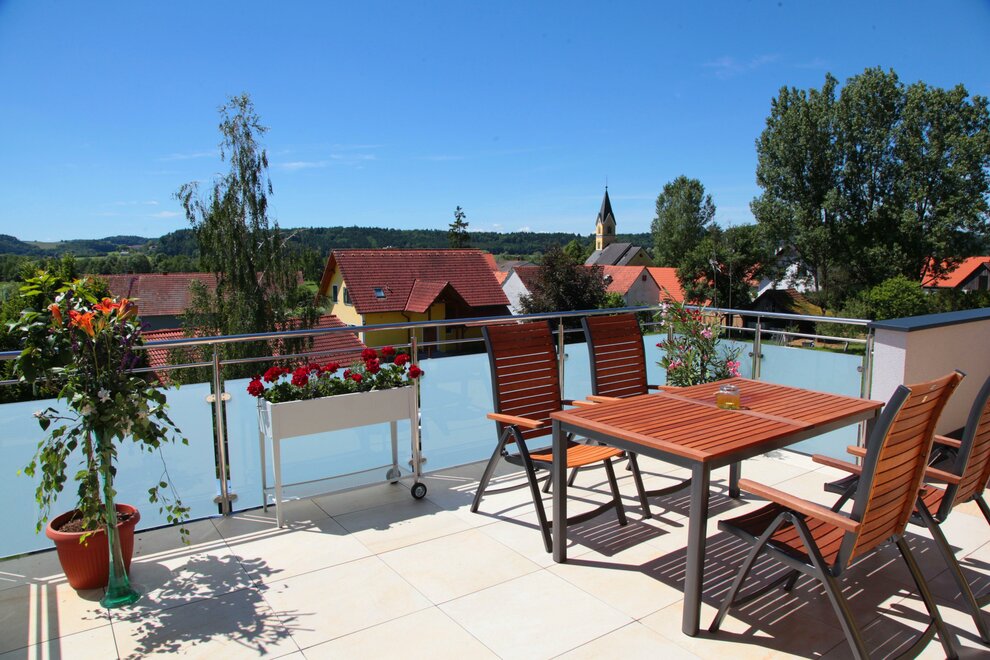 MonteurZimmer: Dachterrasse Suite Nr.: 31 - Pension Raabtal