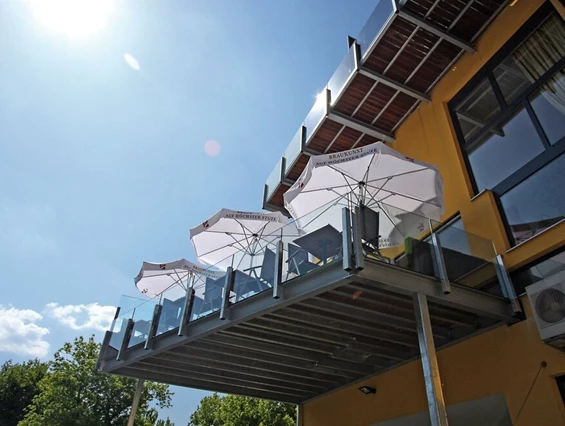 MonteurZimmer: Lava Inn