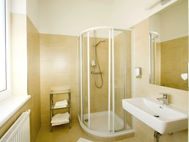 MonteurZimmer: Lava Inn