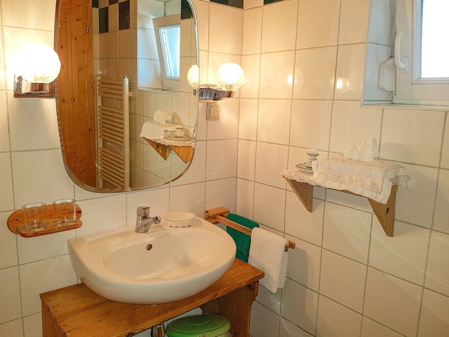 Monteur-Zimmer - Preis pro Nacht - Feldkirchen bei Graz - Sonnenhaus Grandl