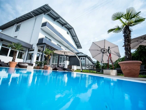 MonteurZimmer: Oststeirischer Hof