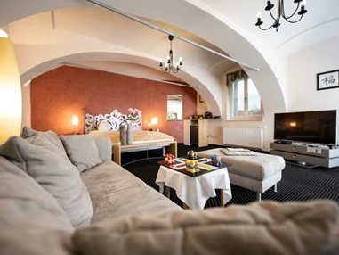 MonteurZimmer: Oststeirischer Hof