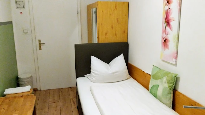 Monteur-Zimmer - München - Pension Lindner