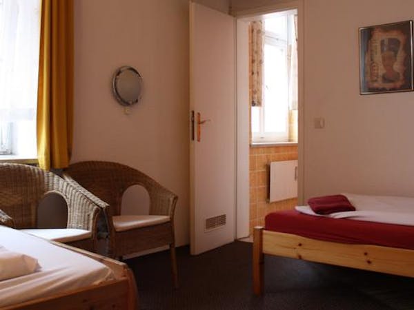 Monteur-Zimmer - München - Schmellergarten