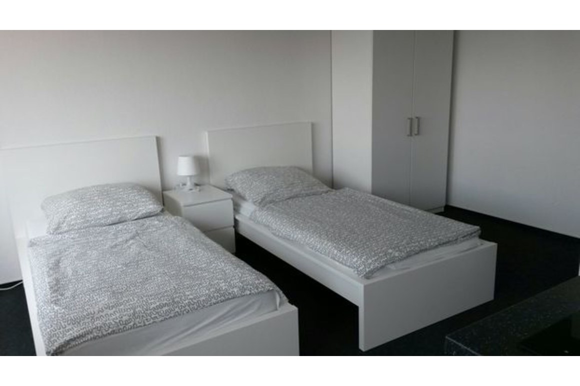 Monteur-Zimmer - München - Magdas Zimmer in der Nähe von A96 Autobahn