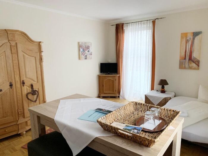Monteur-Zimmer - München - Pension Charlotte