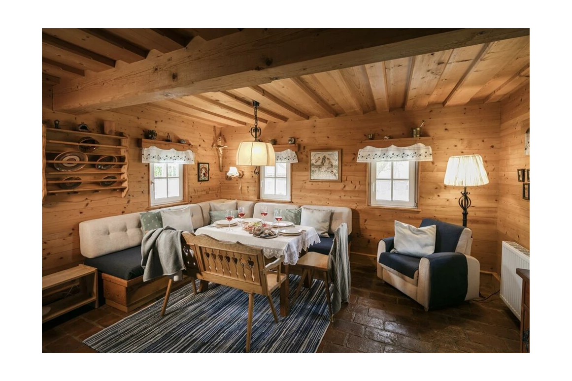 MonteurZimmer:  Altes Gehöft am Lormanberg