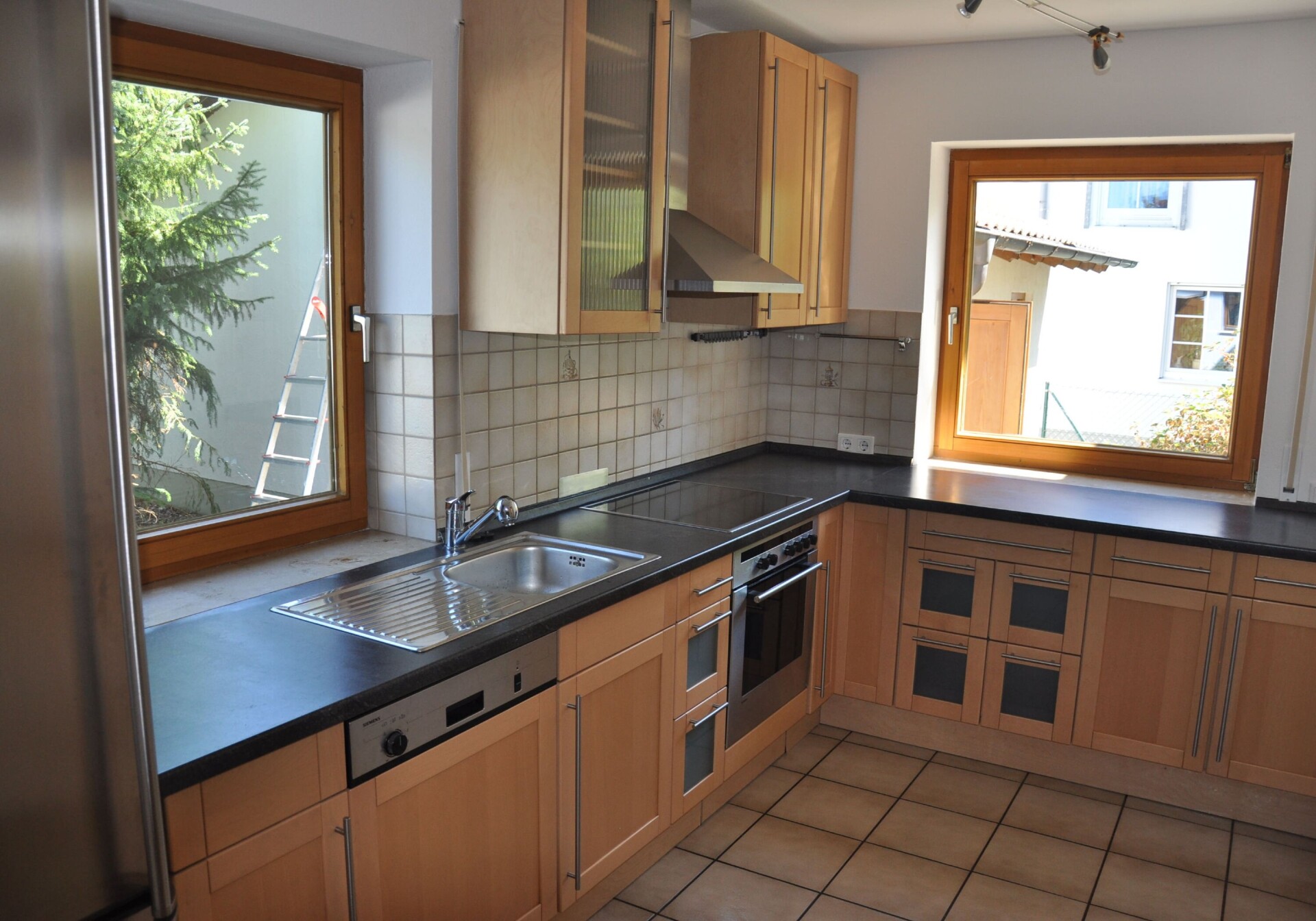 Monteur-Zimmer - München - Bett in Bayern - Gut schlafen, gut arbeiten / Ottobrunn