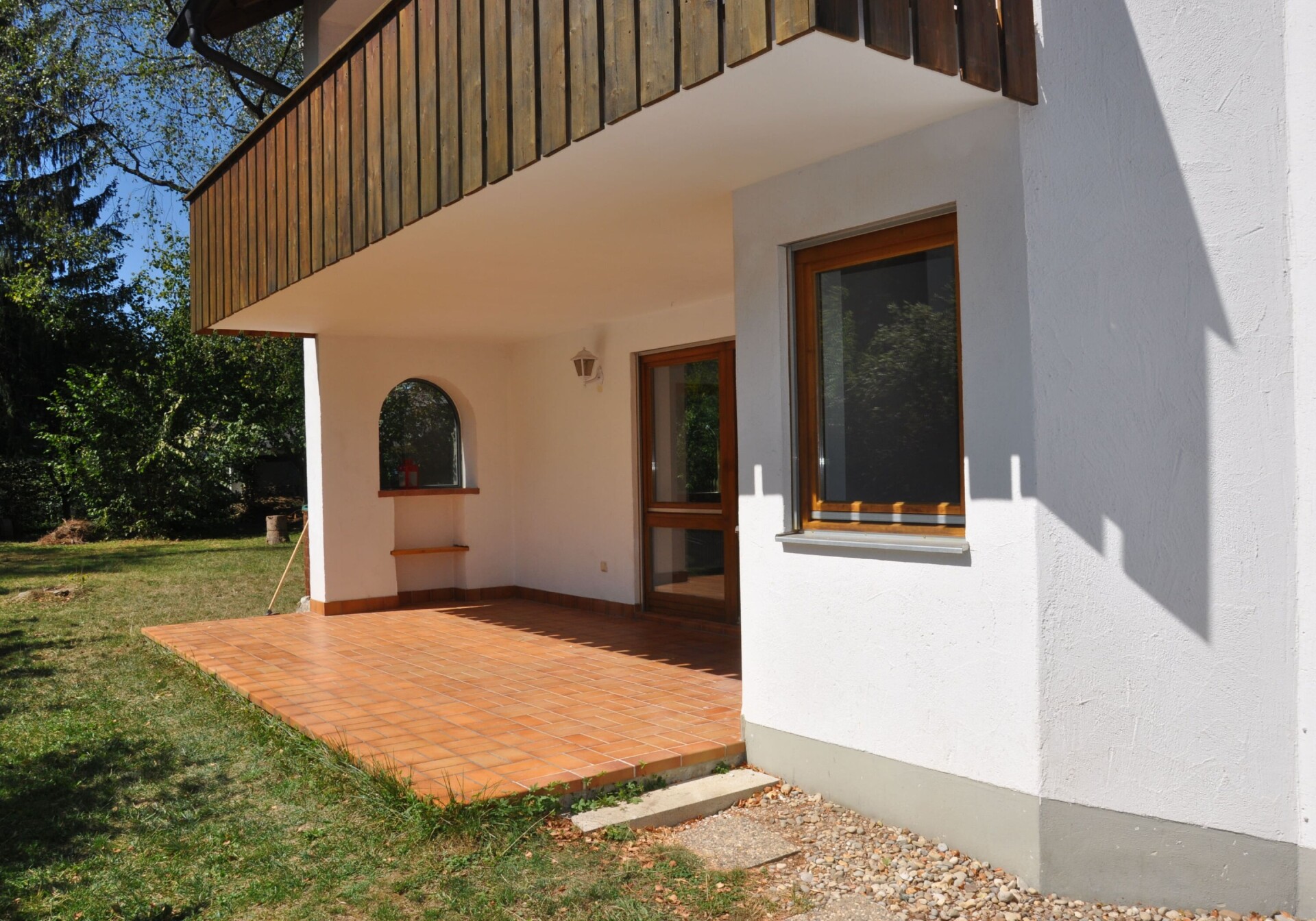 Monteur-Zimmer - München - Bett in Bayern - Gut schlafen, gut arbeiten / Ottobrunn