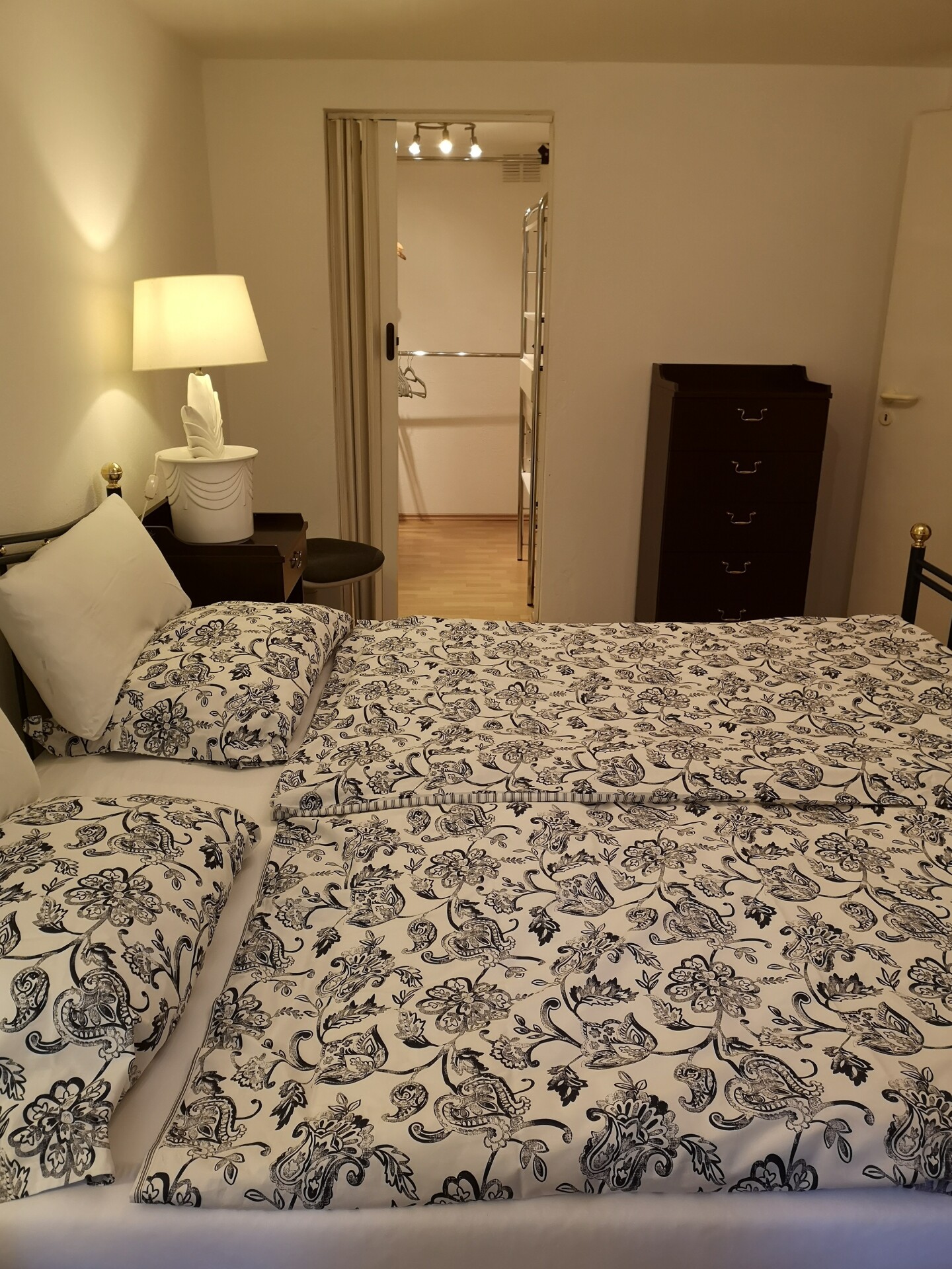 Monteur-Zimmer - München - vollmöblierte 3 Zimmerwohnung 118m² Stadtrand MUC-Ost