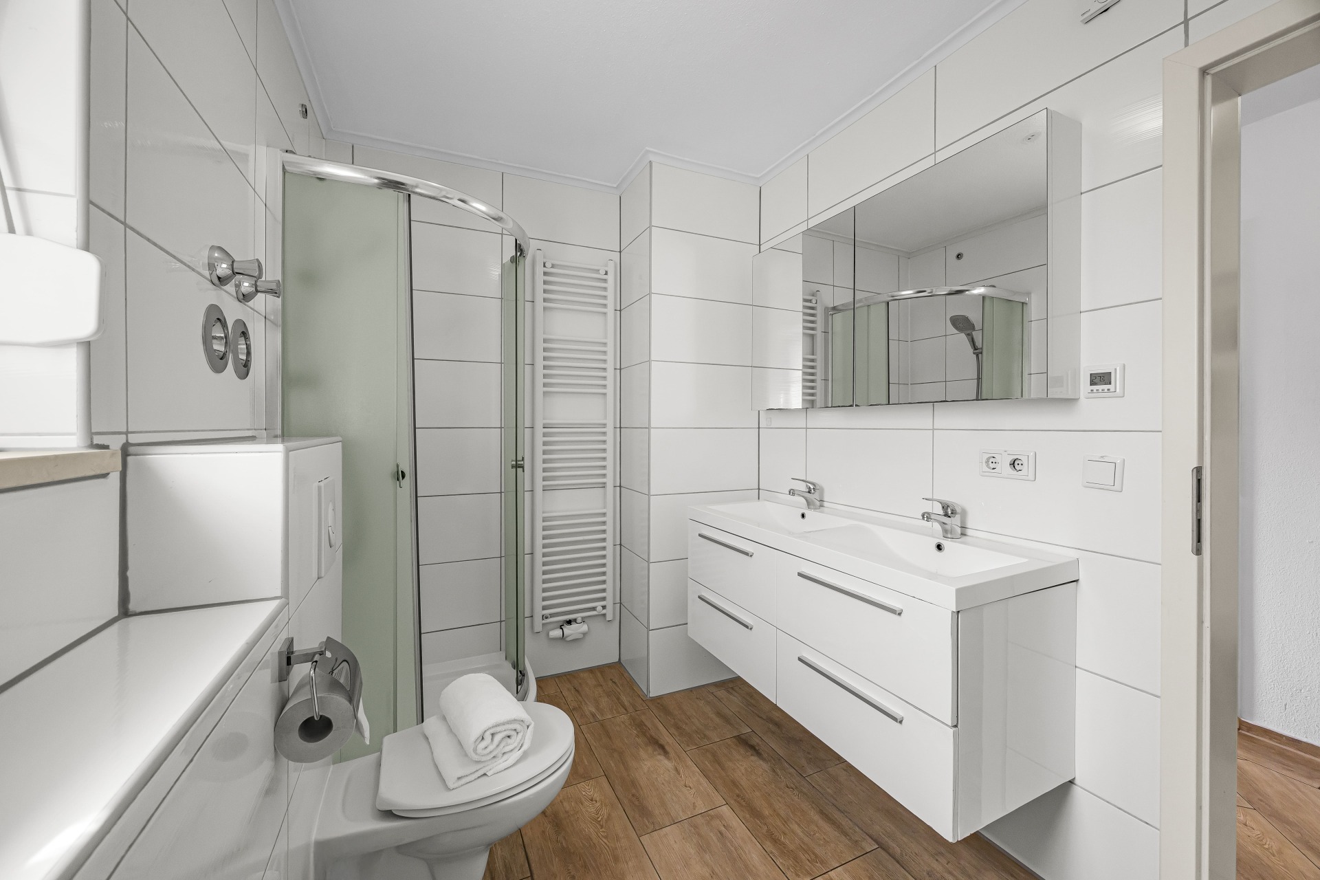 Monteur-Zimmer - München - Große Wohnungen Germering by Creativ Wohnen