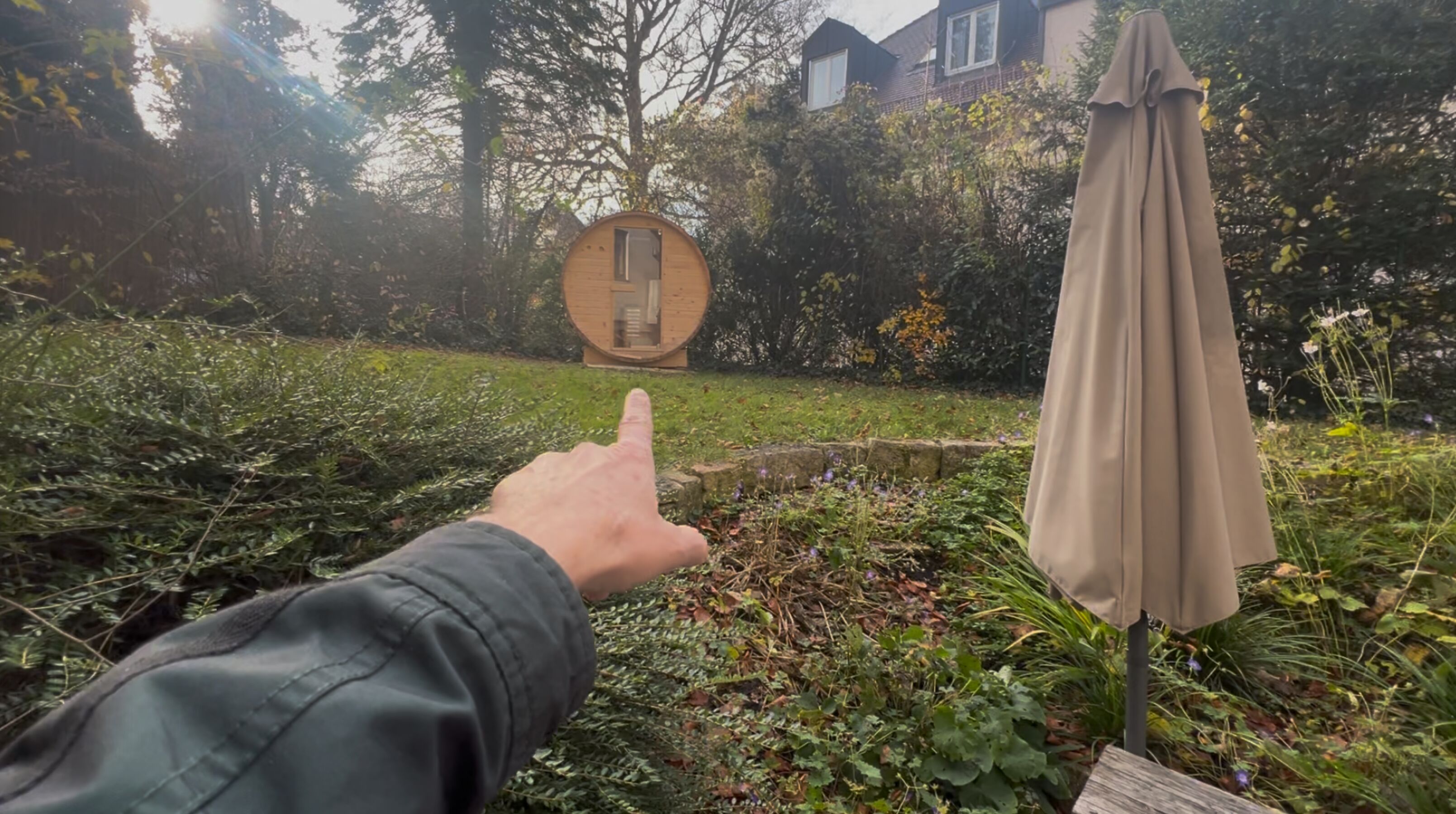 Monteur-Zimmer - München - Appartement mit Wohnküche+ Bad + Terrasse + Garten mit Sauna