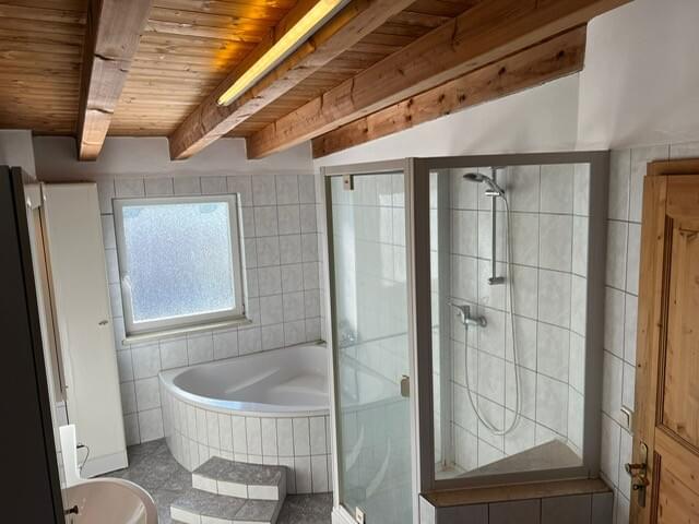 Monteur-Zimmer - München - Time-Rooms24 / Anfragen auch per whatsapp möglich!