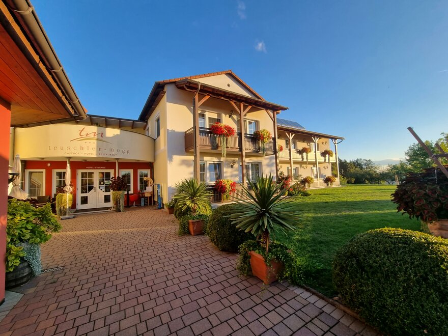 Monteur-Zimmer - Klettendorf - Teuschler- Mogg***s