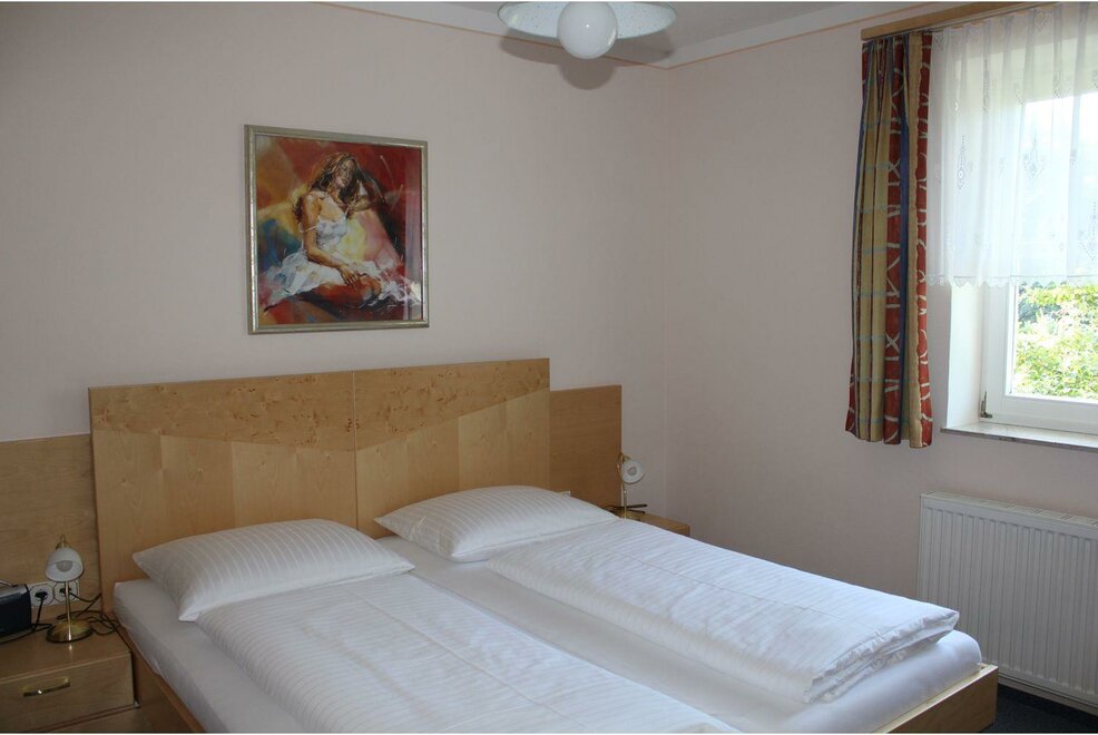 MonteurZimmer: Pension Renate Bad Waltersdorf***