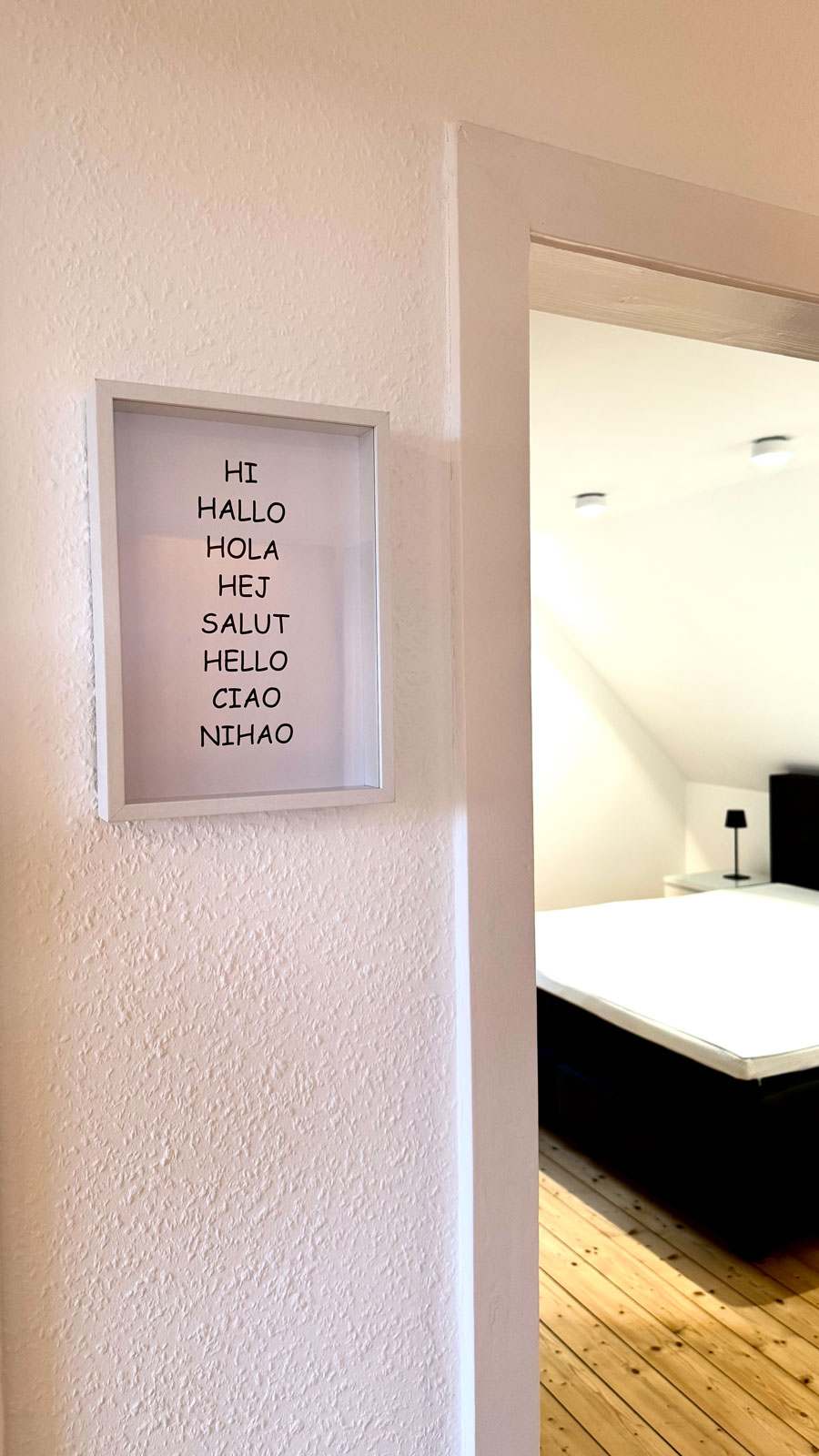 MonteurZimmer: Flur - Apartment Köln Bonn DeLux Burgblick