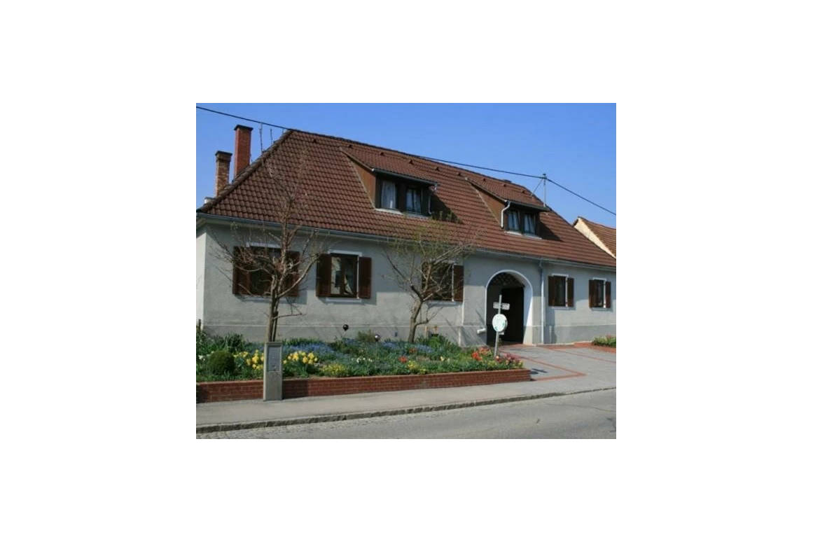 MonteurZimmer: Hermine Riedenbauer