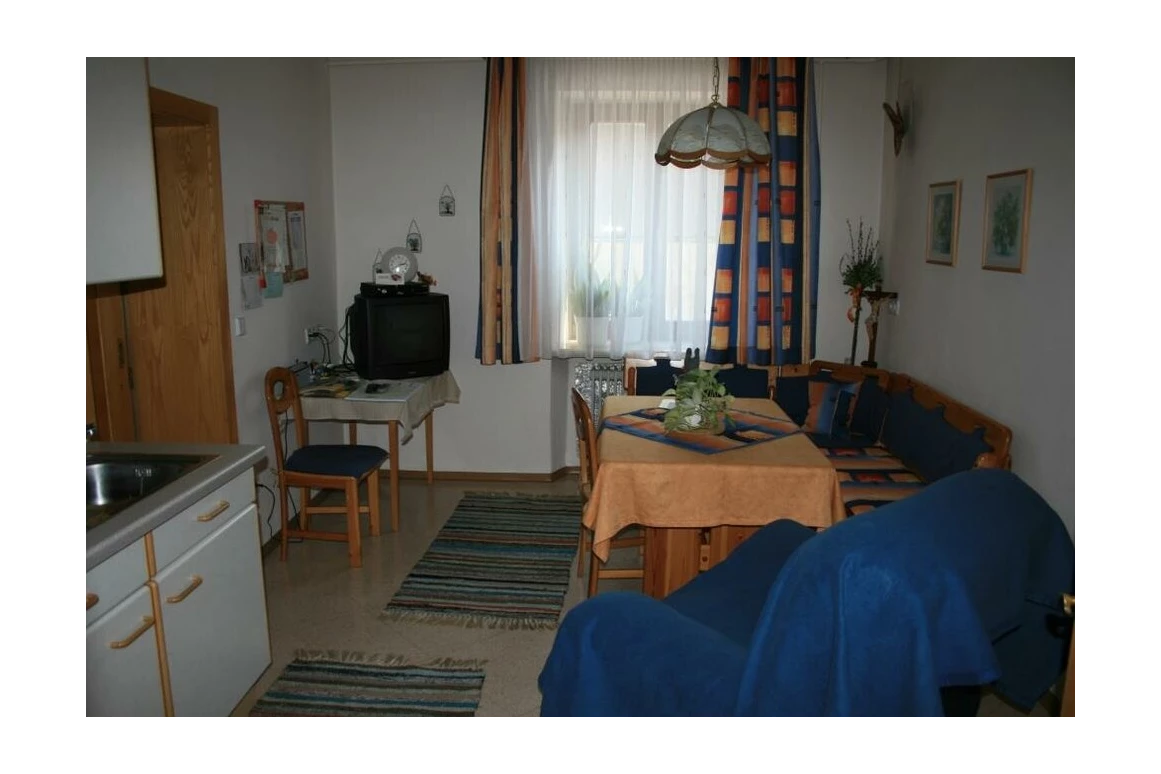 MonteurZimmer: Hermine Riedenbauer