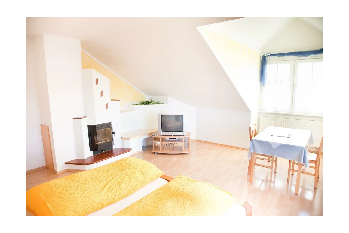 MonteurZimmer: Thermenpension Gigler