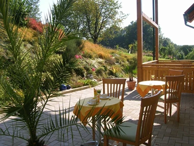 MonteurZimmer: Thermenlandpension Krump