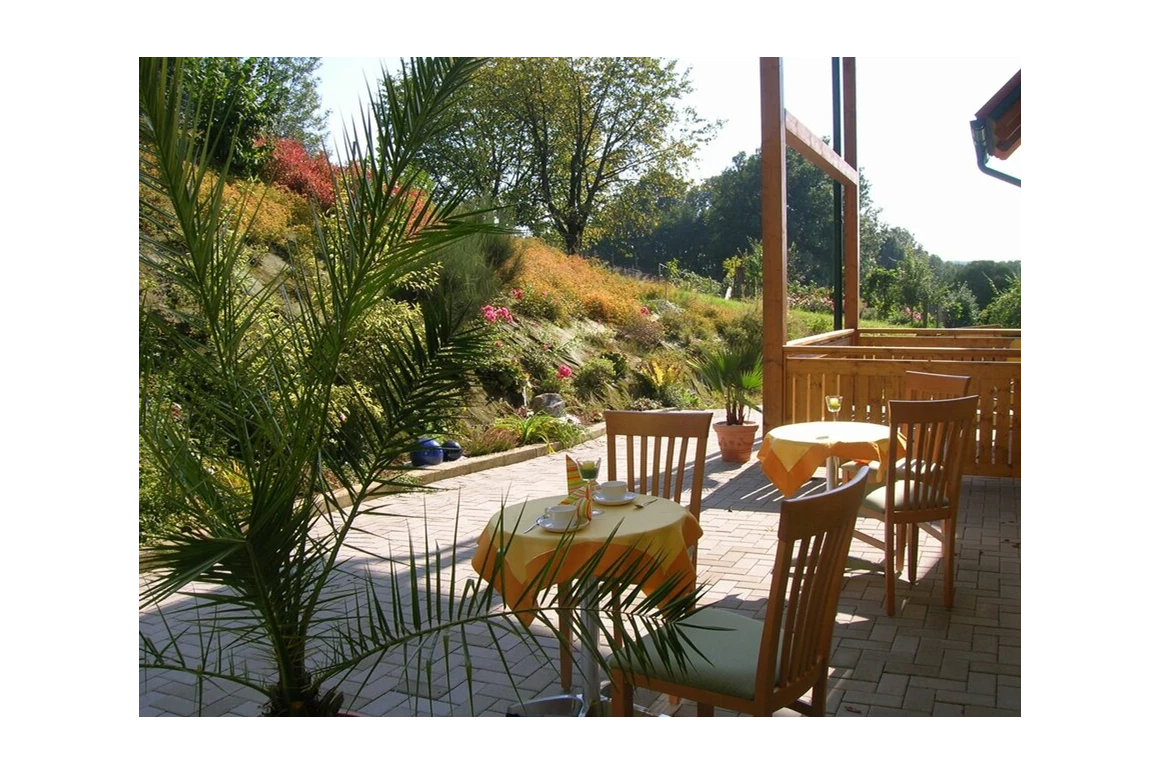 MonteurZimmer: Thermenlandpension Krump