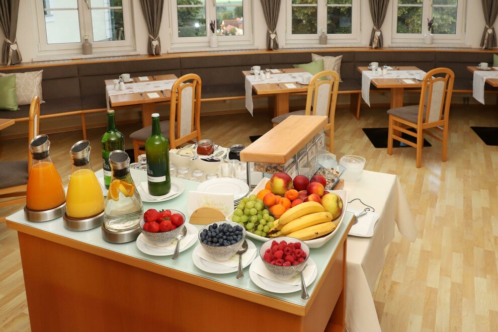 Monteur-Zimmer - Klettendorf - Familie Fiedler – Sonntagsberg Hof