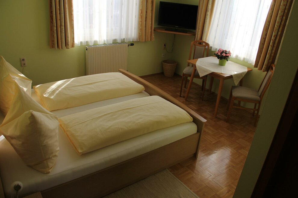 Monteur-Zimmer - Preis pro Nacht - Bad Blumau - Familie Salmhofer