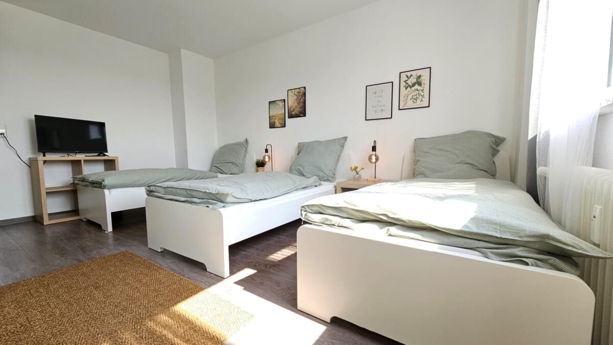 Monteur-Zimmer - Regensburg - Hometime24 - Mehrere Monteurzimmer nahe Regensburg- Sofort buchbar