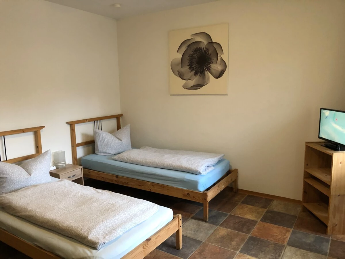 Monteur-Zimmer - Regensburg - Wohnen auf kurze Zeit (Appartements, Zimmer, Wohnungen) auch für größere Gruppen!!