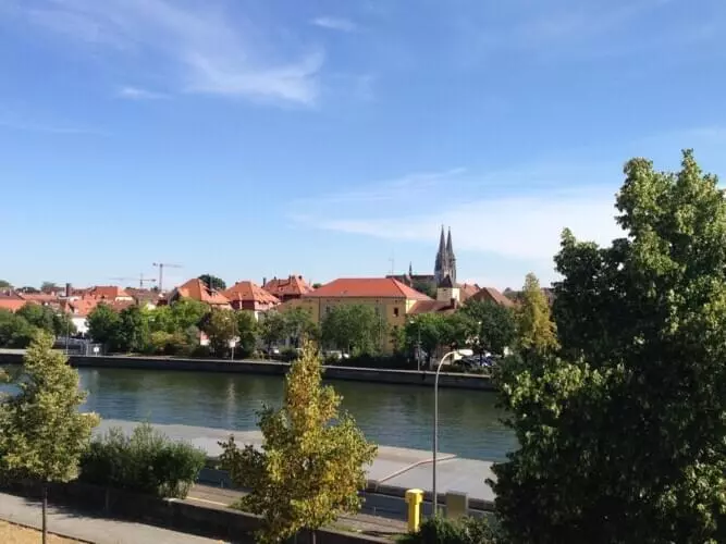 Monteur-Zimmer - Regensburg - Monteurwohnung Domblick