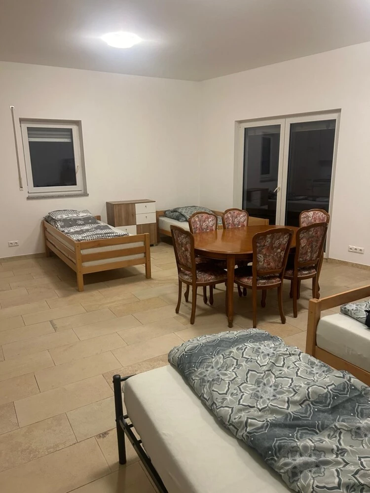 Monteur-Zimmer - Regensburg - Monteurunterkunft Bisevac