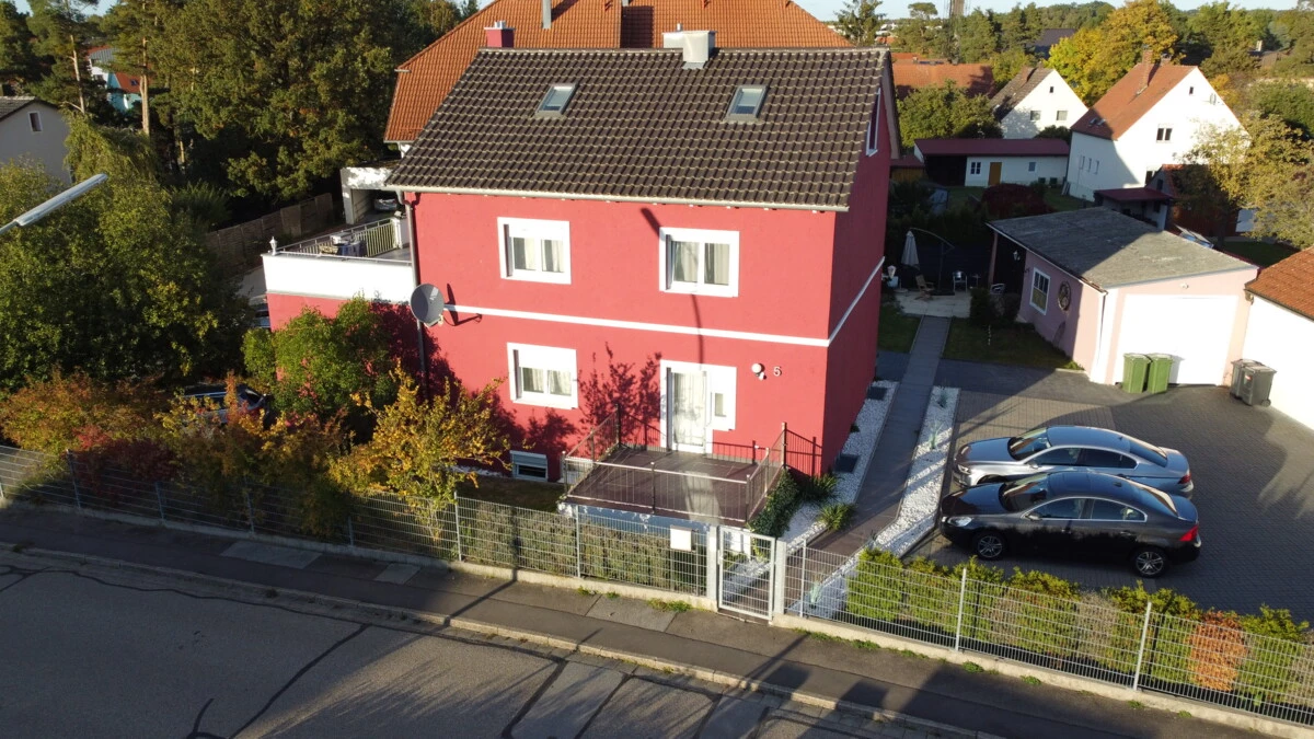 Monteur-Zimmer - Regensburg - OhPardon! BLF: 3 Monteurwohnungen / Einzelbetten / Küche+Bad / Garten