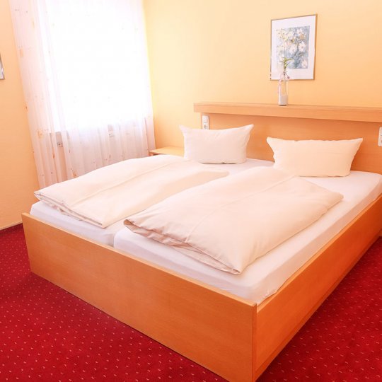 Monteur-Zimmer - Regensburg - Hotel · Restaurant Wiendl­