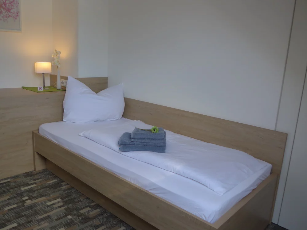 Monteur-Zimmer - Regensburg - Herzlich Willkommen im Gästehaus Lodermeier!