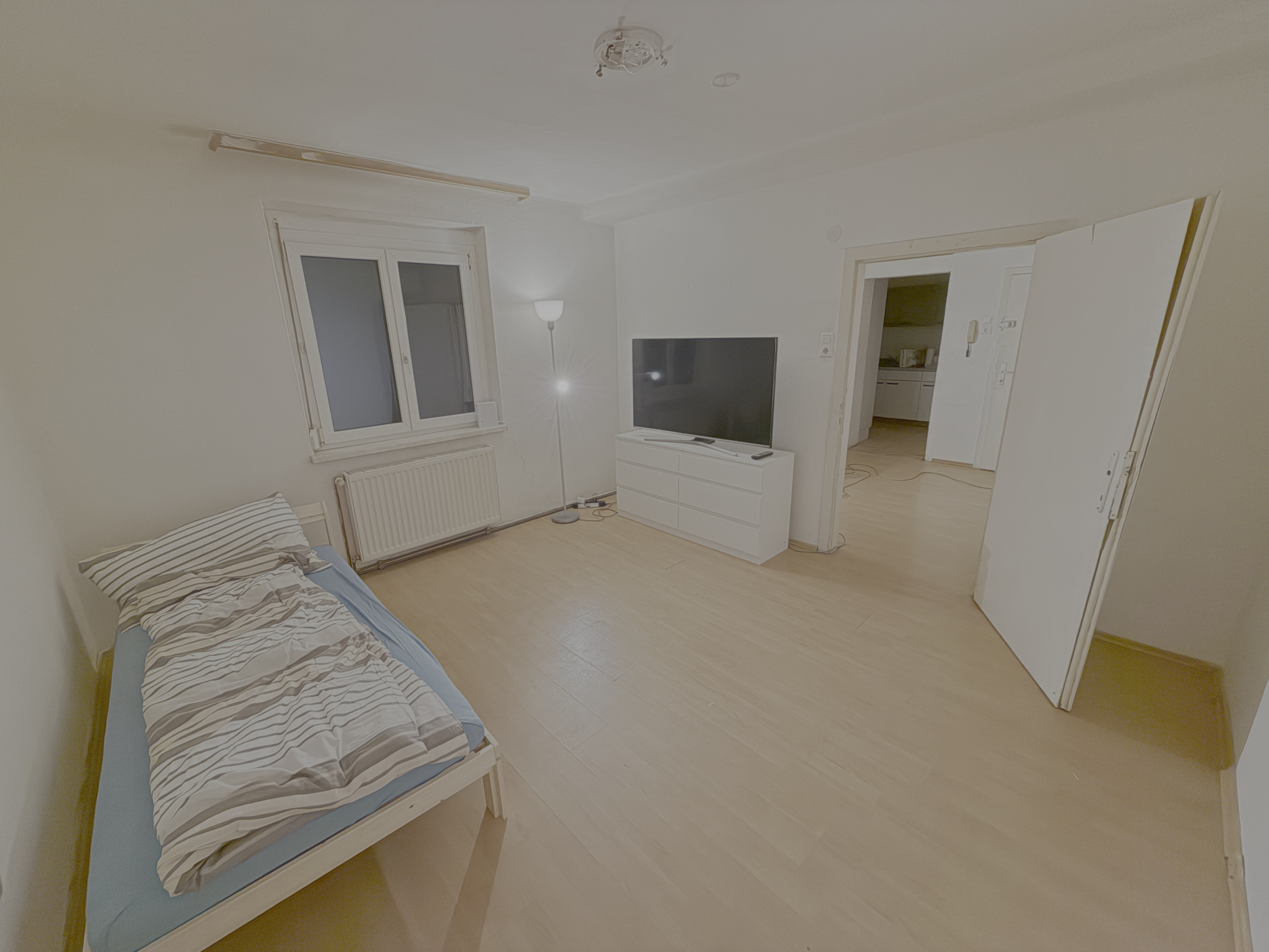 MonteurZimmer: Zimmer - Monteur-Arbeiter Wohnung in Gewerbe-und Industriegebiet Nähe