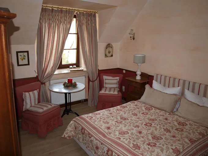 Monteur-Zimmer - Dresden - Pension zur königlichen Ausspanne