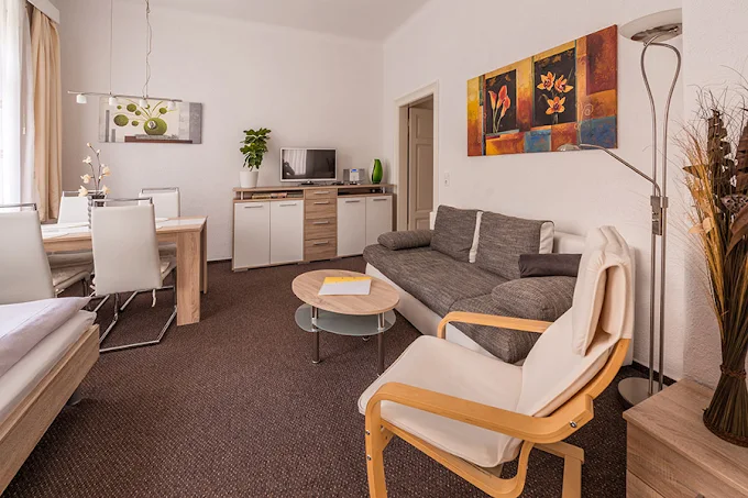 Monteur-Zimmer - Dresden - Pension Blüher | Inh.: Beate Blüher