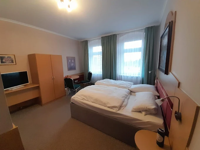 Monteur-Zimmer - Dresden - Restaurant & Pension Dresdner Panorama