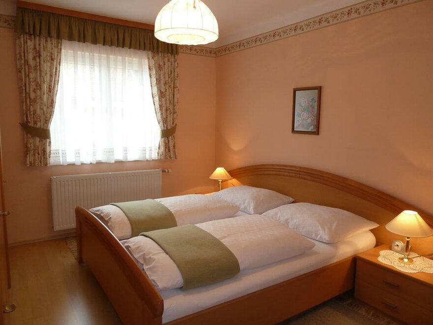 Monteur-Zimmer - Preis pro Nacht - Kapfenstein - Ingrid Fürstenfeld