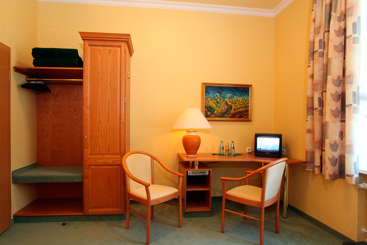 Monteur-Zimmer - Dresden - Pension Pamp "Am Großen Garten"