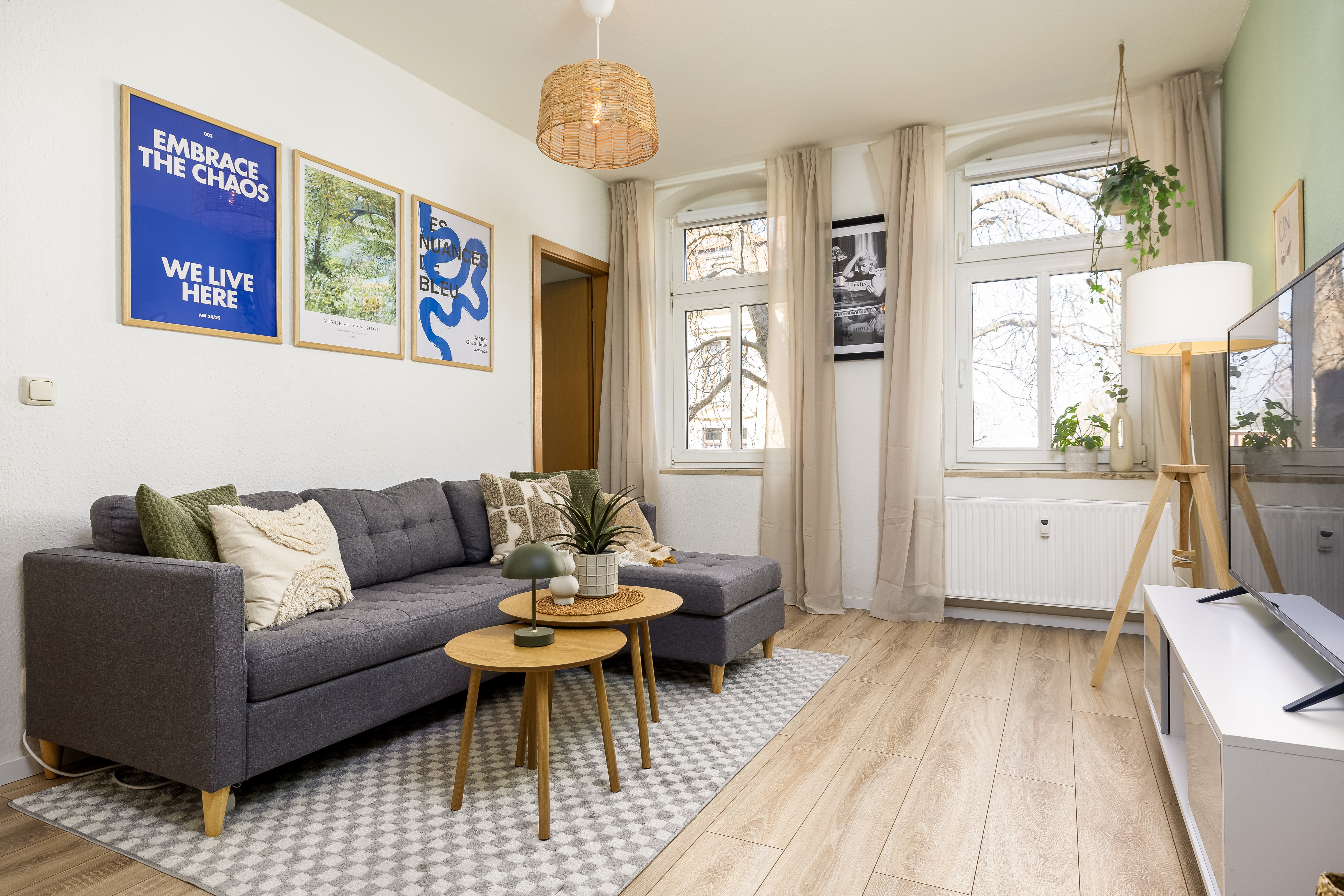 Monteur-Zimmer - Dresden - 2-Raumwohnung Doppelbett +Schlafcouch 34 weitere Wohnungen auf Anfrage