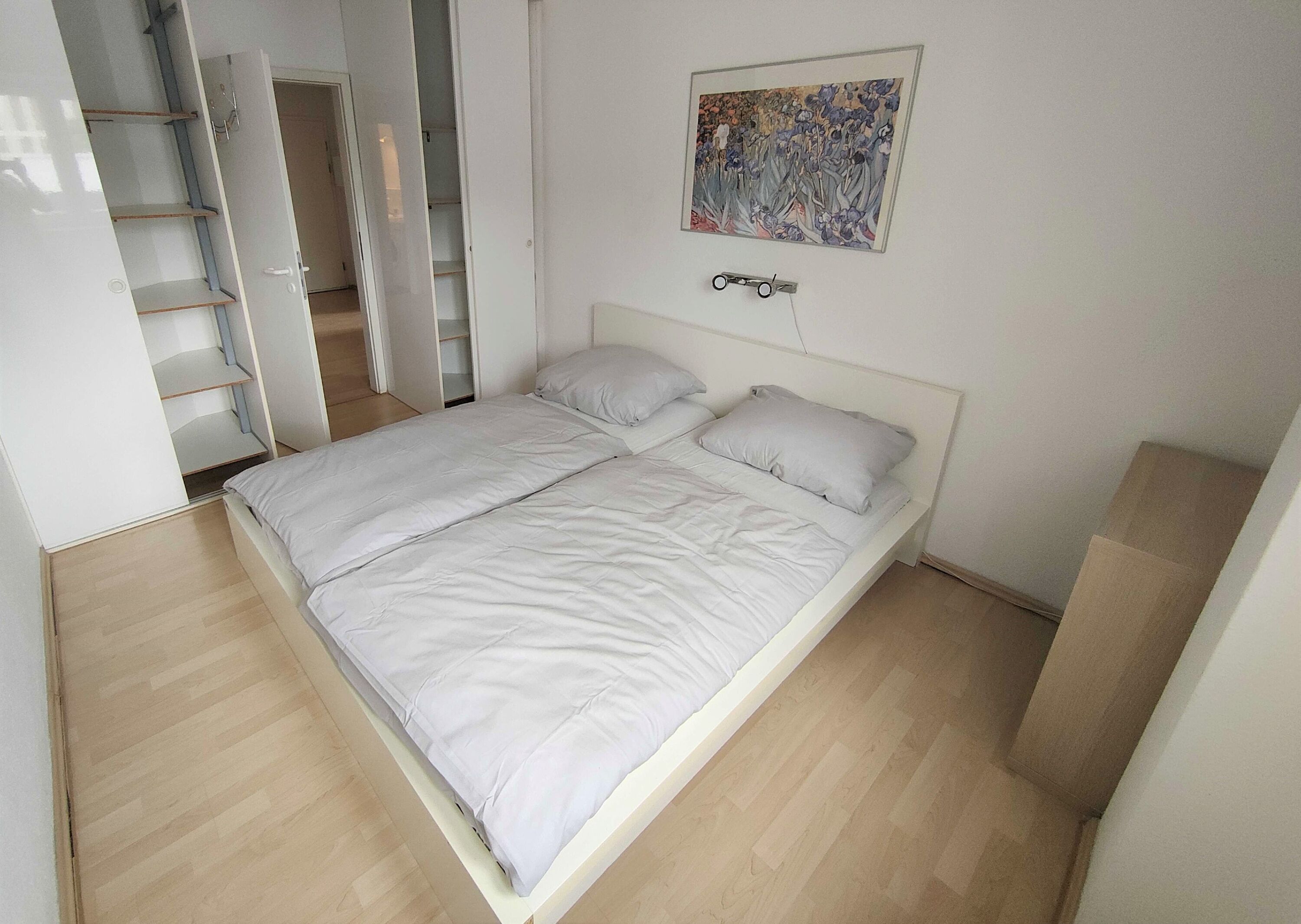 Monteur-Zimmer - Dresden - **** Hometime24 Monteurzimmer in Dresden****