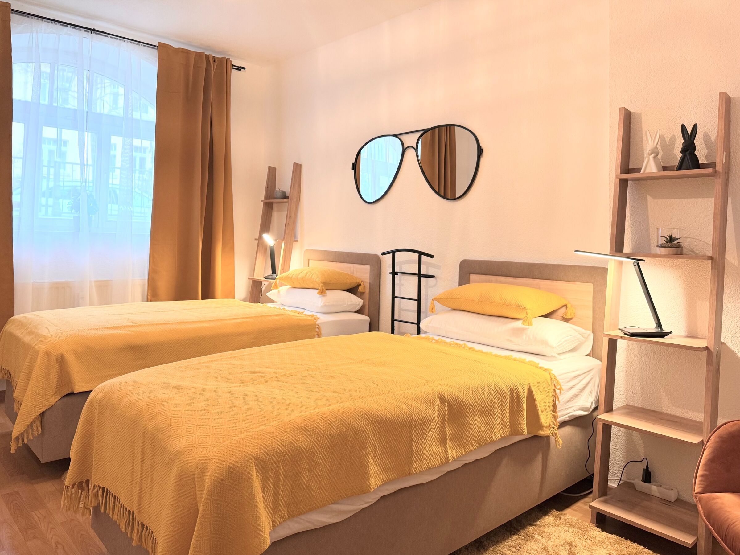 MonteurZimmer: Top Apartment Dresden *Vollausstattung* Nähe A4-Flughafen