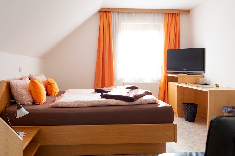 Monteur-Zimmer - Preis pro Nacht - Kapfenstein - Gästehaus Nora