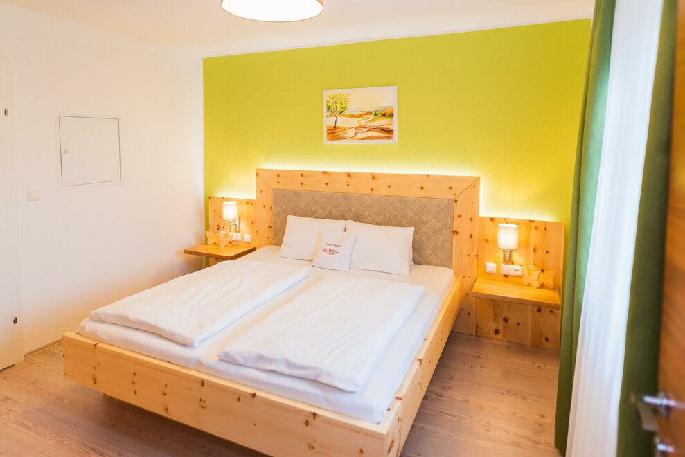 Monteur-Zimmer - Preis pro Nacht - Kapfenstein - Gästehaus Bergbrunnen