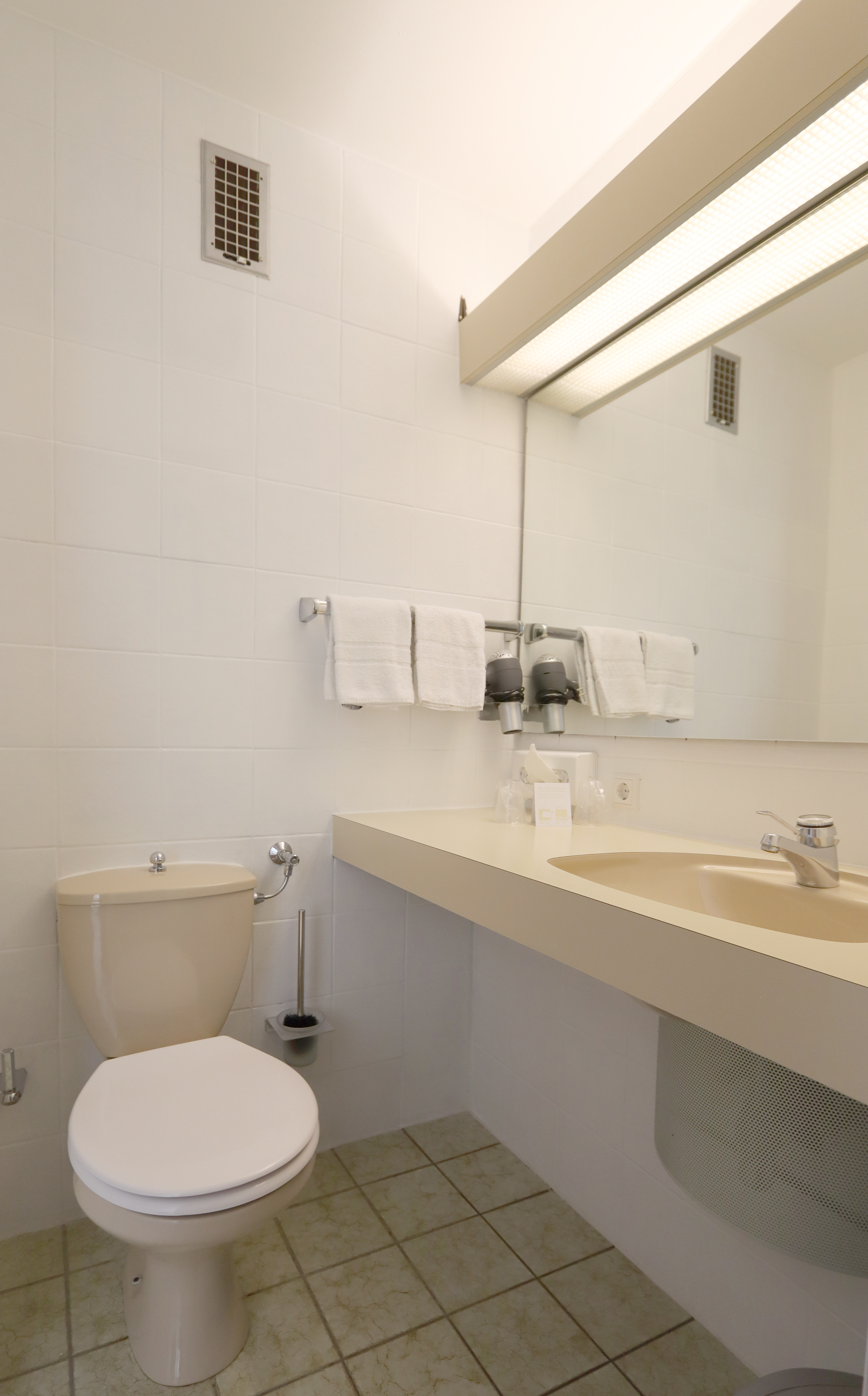 MonteurZimmer: Eines von 40 Apartments - Kemnater Hof -APARTMENTS-