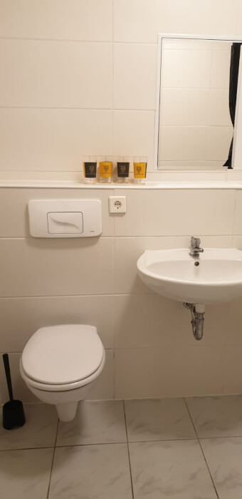 Monteur-Zimmer - Stuttgart - Wohnungen von Herz International in Stuttgart