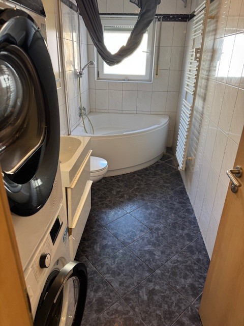 Monteur-Zimmer - Stuttgart - Privatzimmer Nik in Stuttgart