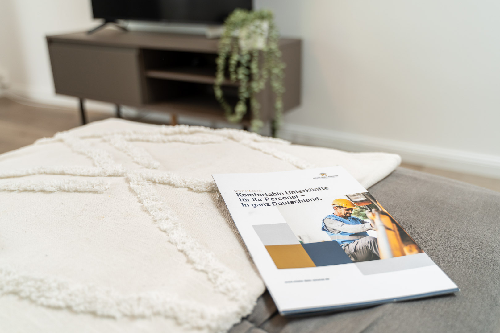 Monteur-Zimmer - Stuttgart - TOP Monteurwohnung Stuttgart mit Parkplatz, WLAN & Vollausstattung